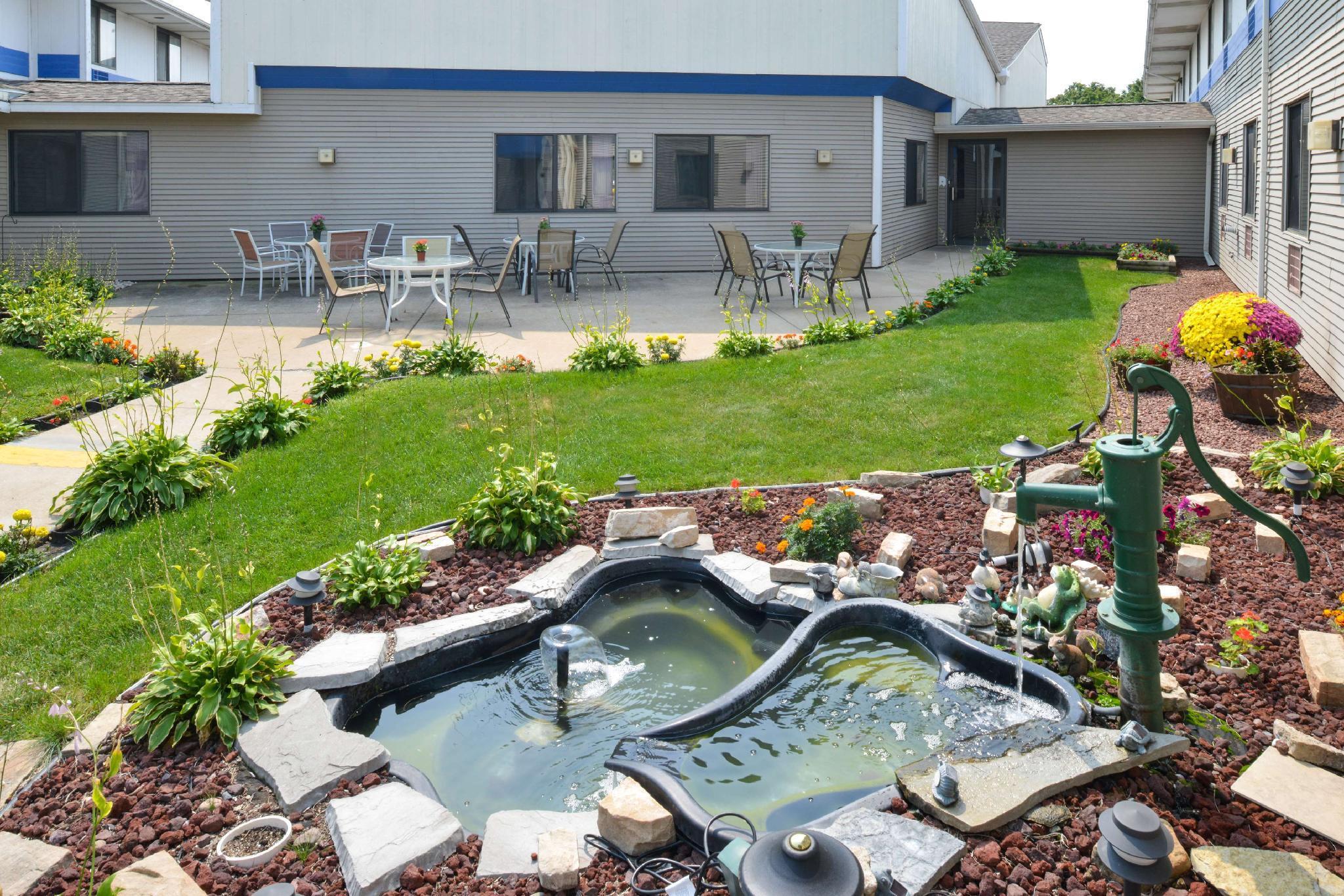 America'S Best Value Inn La Crosse Buitenkant foto