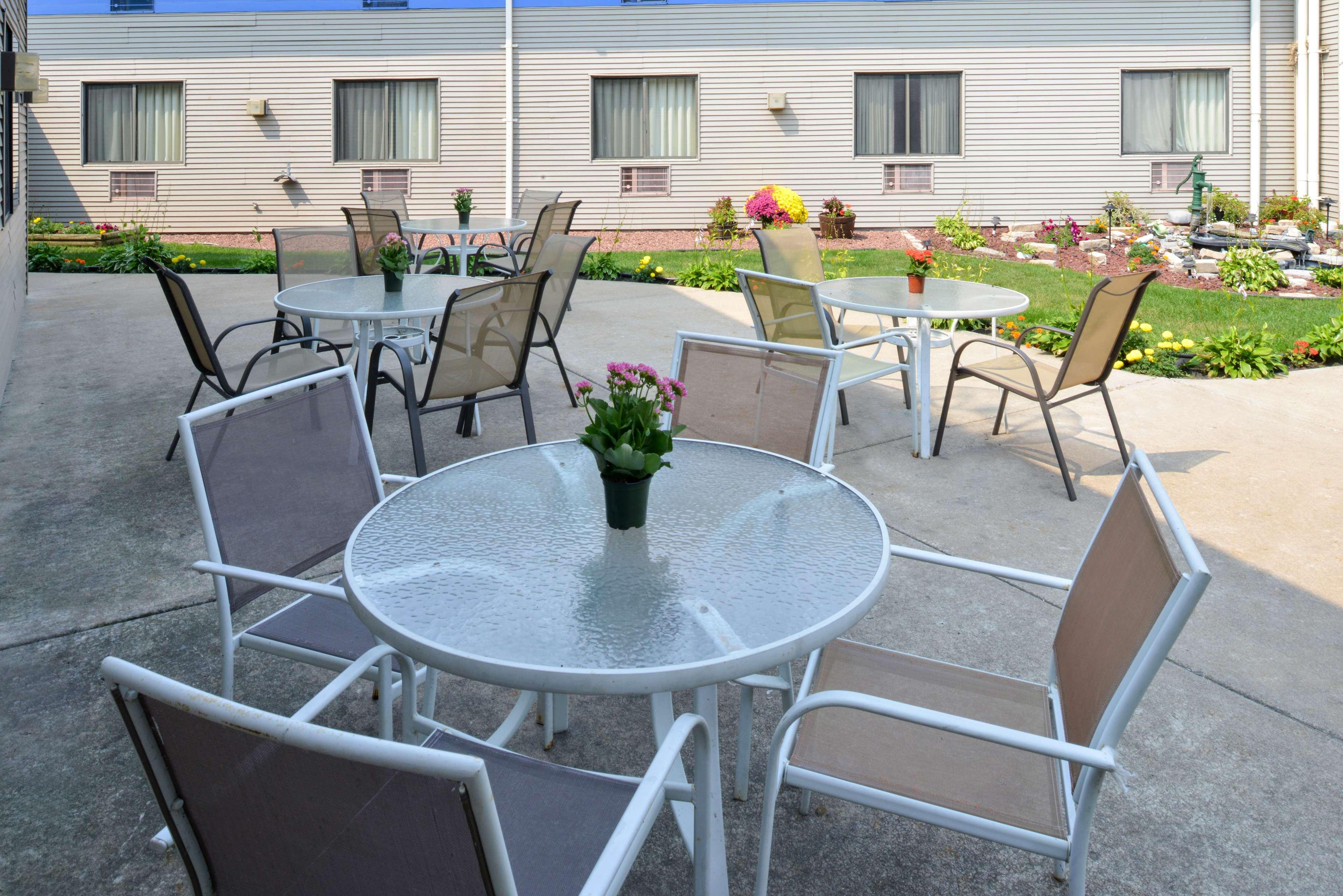 America'S Best Value Inn La Crosse Buitenkant foto