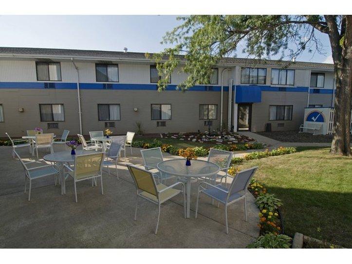 America'S Best Value Inn La Crosse Buitenkant foto