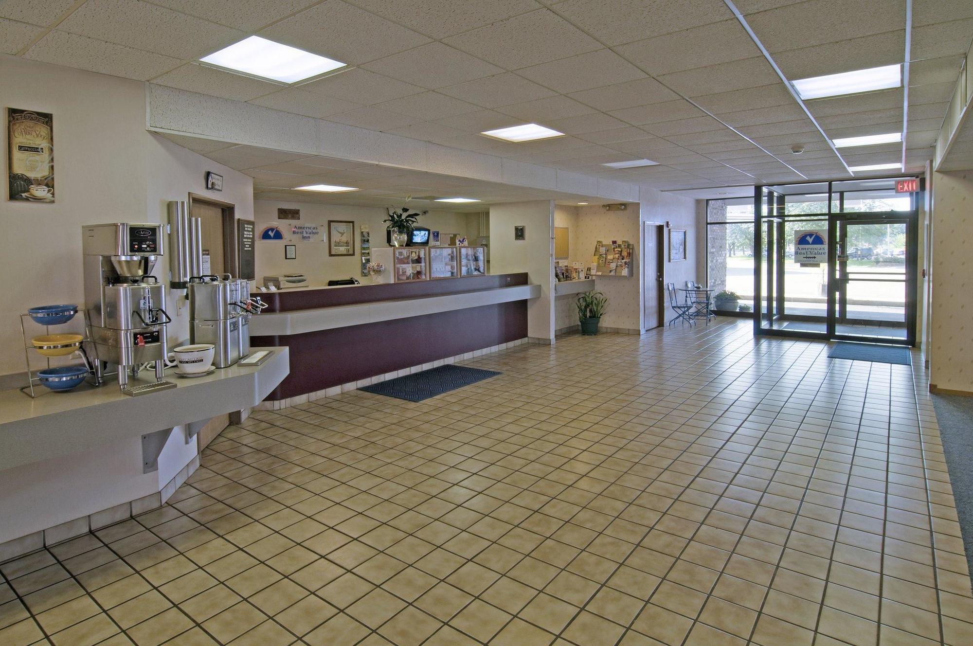 America'S Best Value Inn La Crosse Buitenkant foto