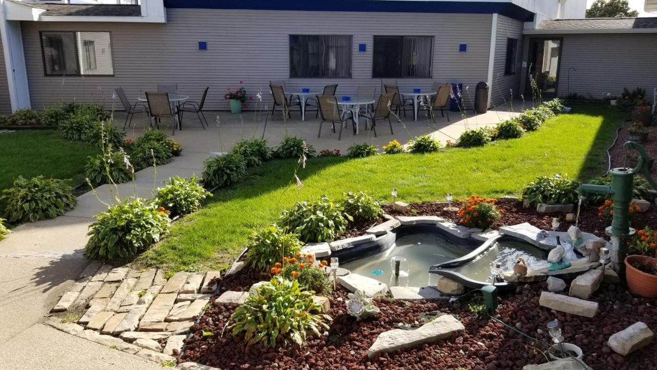 America'S Best Value Inn La Crosse Buitenkant foto